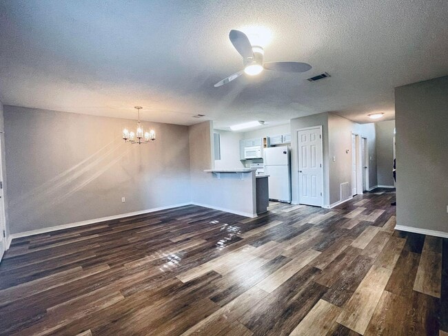 Foto del edificio - 214 Tooke St