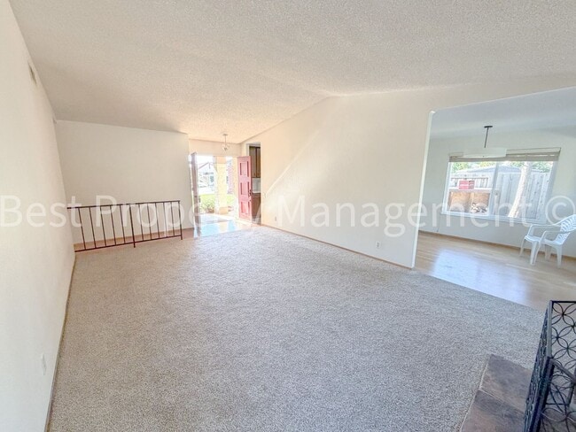 Building Photo - Great Shape Single Family Home near Fremont Bart Station