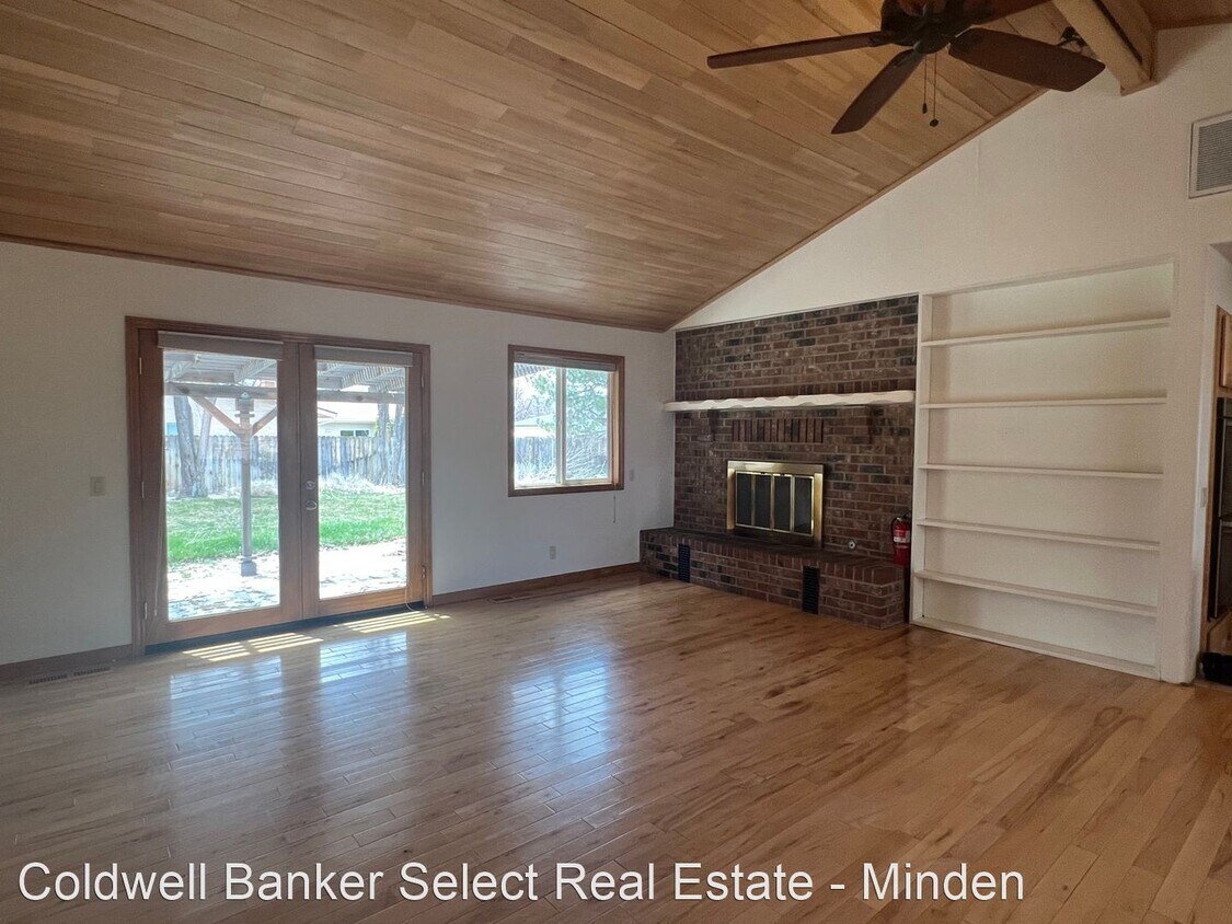 Primary Photo - 3 br, 2.5 bath House - 1668 County Rd