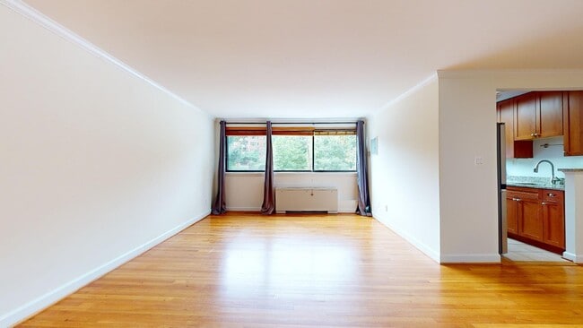 Building Photo - 2725 39th St NW