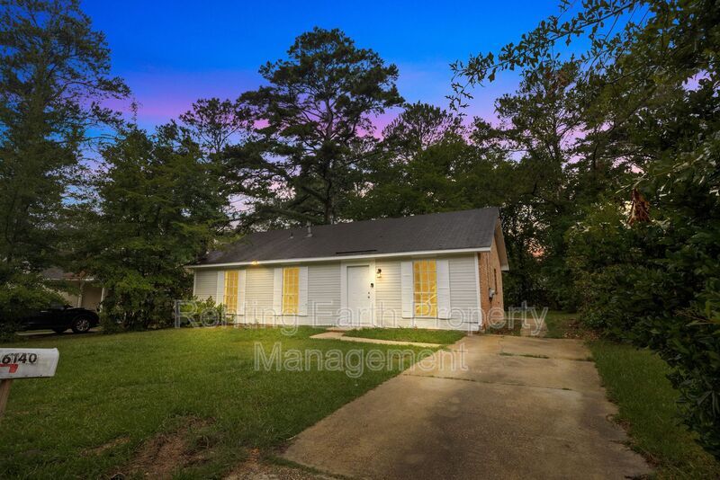 Foto principal - 6140 Cherry Hill Rd