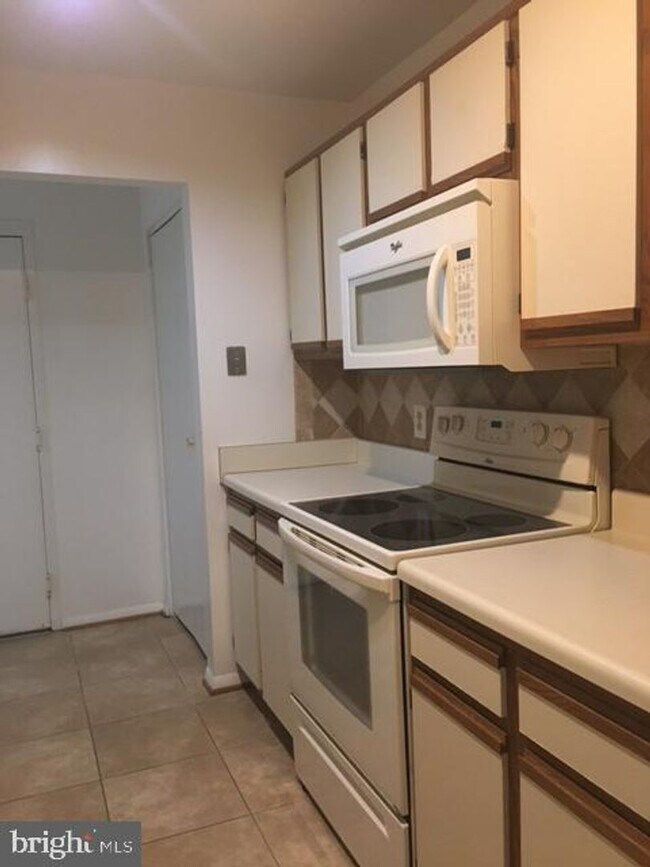 Foto del edificio - The condo is also available for rent with ...
