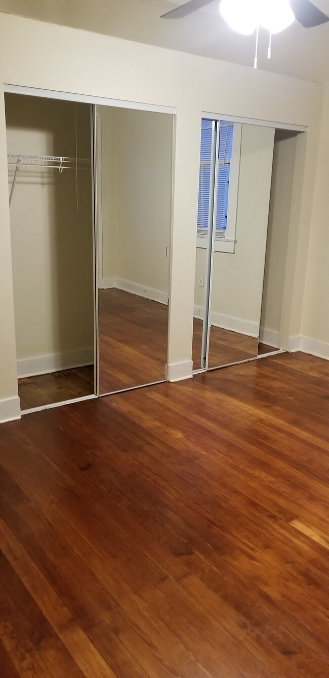 Building Photo - 7618 Freret St