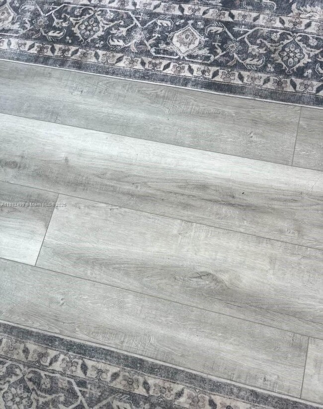 Building Photo - 17100 N Bay Rd