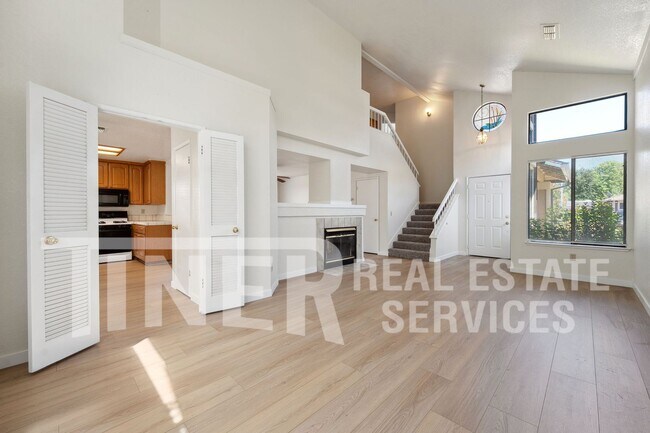 Building Photo - 8319 Northam Dr