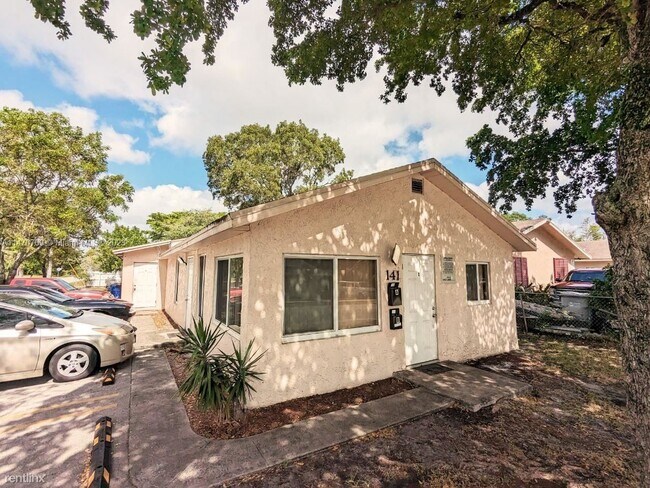 Building Photo - 3 br, 2 bath House - 141 NW 10th St # A