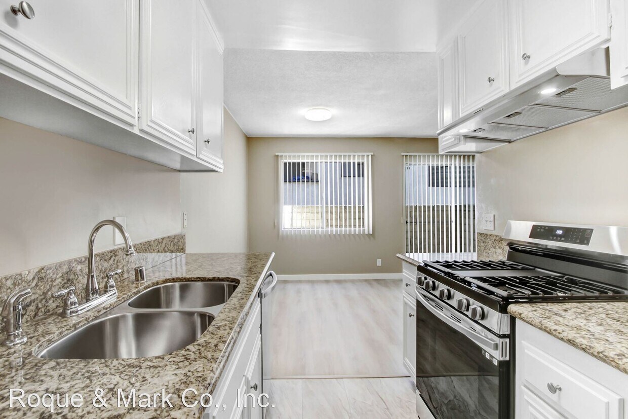 Foto principal - 1 br, 1 bath Apartment - 1234 Wellesley Av...