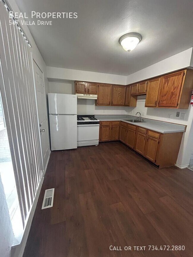 Photo - 547 Villa Dr Apartment