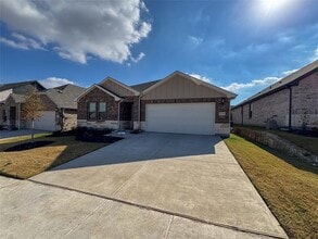 Building Photo - 2110 Dunbar Dr