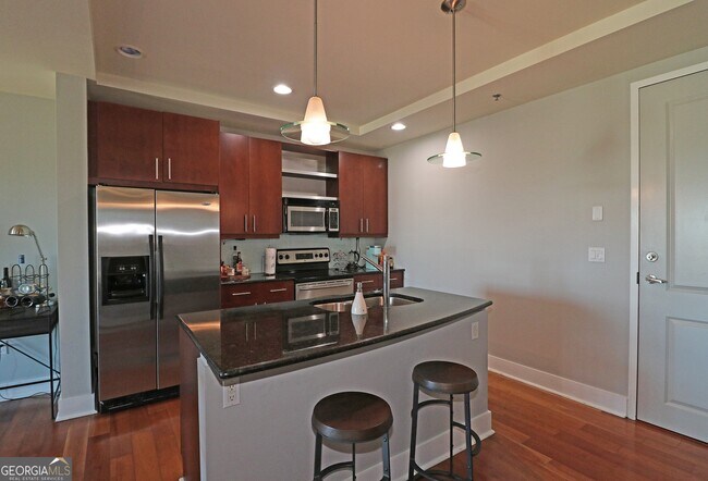 Foto del edificio - 4561 Olde Perimeter Way