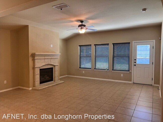 Building Photo - 3 br, 2 bath House - 2504 Inspiration Dr