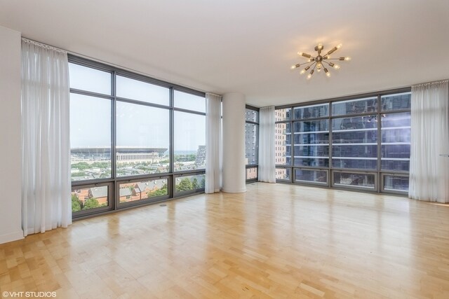 Foto del edificio - 100 E 14th St