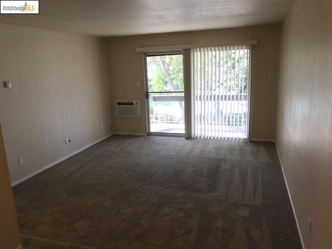 Foto del edificio - 1591 Ellis St