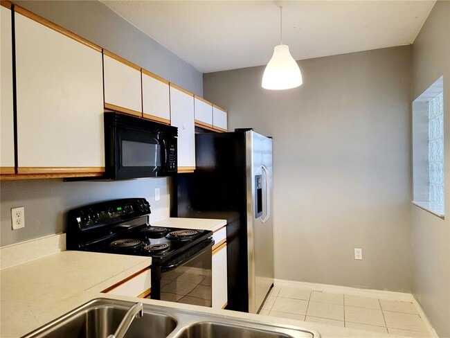 Building Photo - 6410 Cypressdale Dr