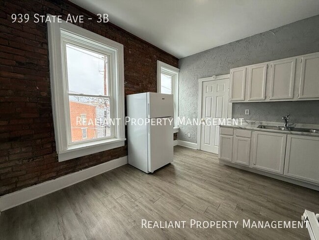 Foto del edificio - 939 State Ave