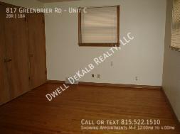 Foto del edificio - 817 Greenbrier Rd