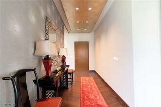 Building Photo - 3750 S Las Vegas Blvd