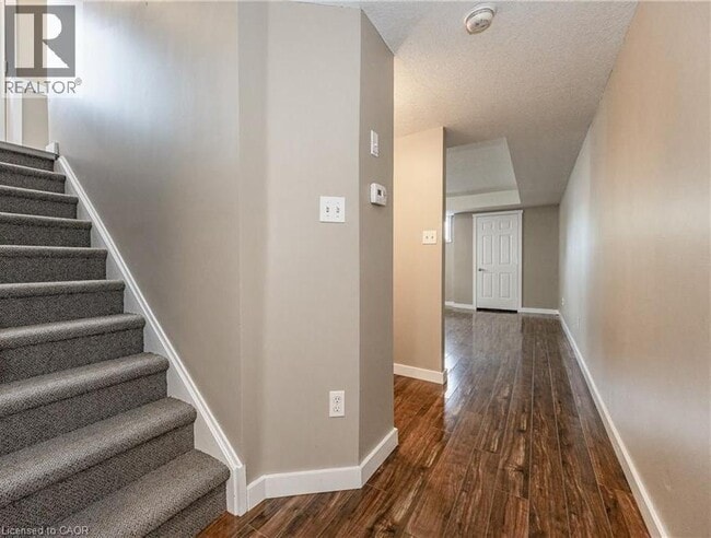 Building Photo - 707 Frederick St