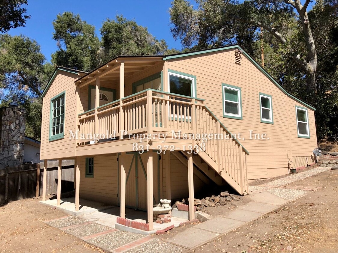 Primary Photo - Charming 1-Bed 1-Bath Home with Bonus Room...