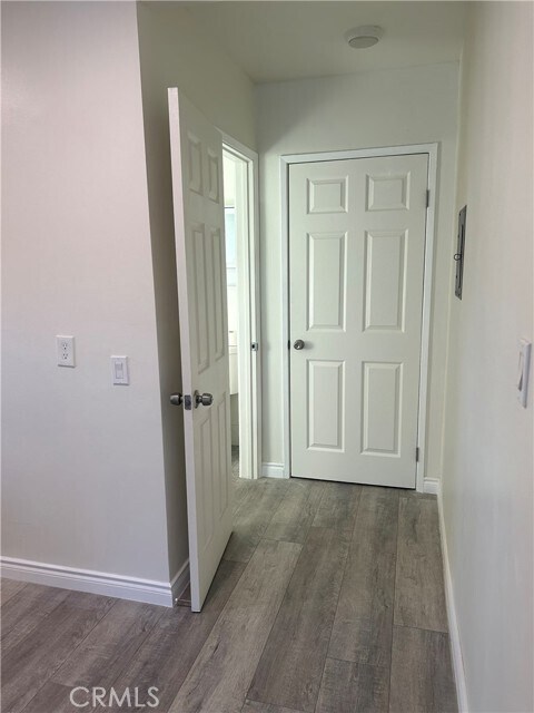 Foto del edificio - 476 E Woodbury Rd