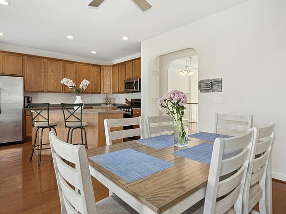 Building Photo - Build Equity While Leasing - Lease and Own...