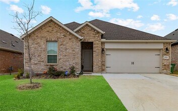 Building Photo - 3023 Moccasin Ln