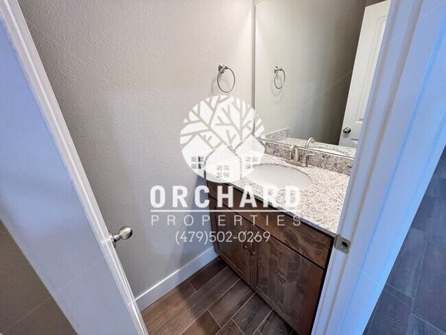 Building Photo - EP 5 | Endura Park-Townhomes in Siloam Springs!