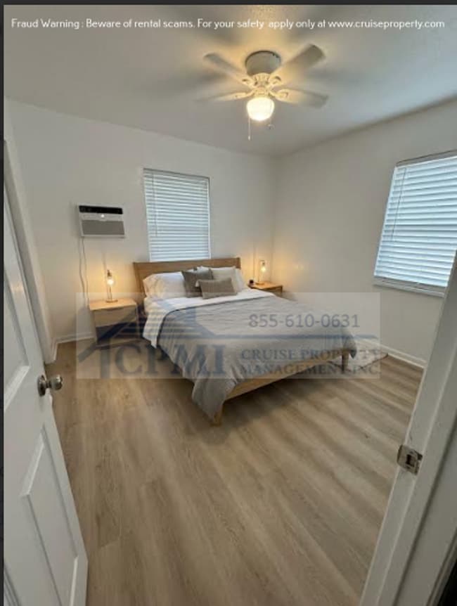 Interior Photo - 3631 Thomas Ave Miami, FL 33133