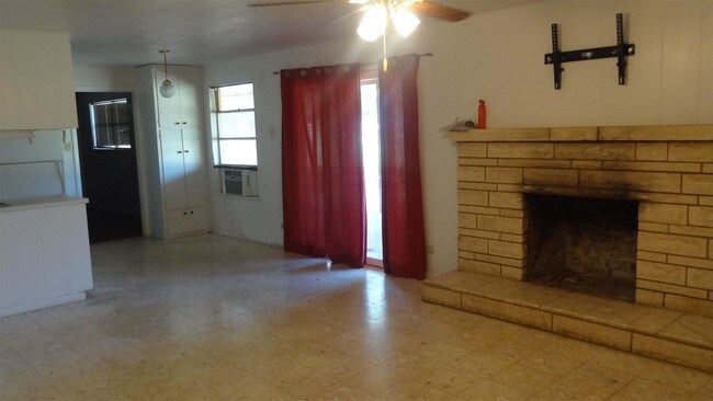 Foto del edificio - 1 Bobcat Ln