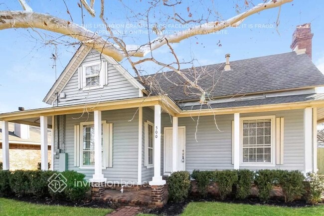 Building Photo - 500 Hill