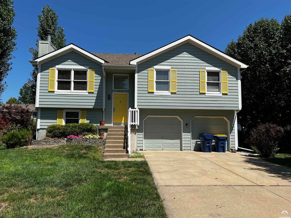 Primary Photo - 33124 W 87th Terrace