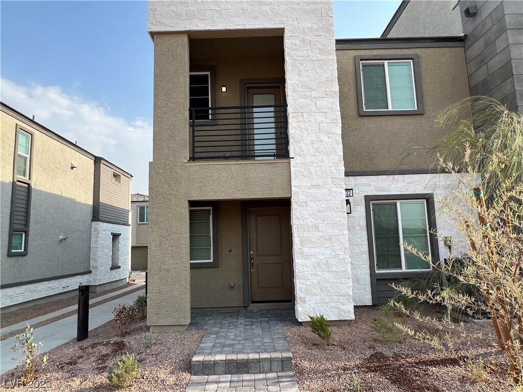 1132 Tektite Ave, Henderson, NV 89011 Townhome Rentals in Henderson