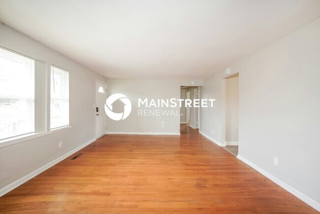 Building Photo - 3 Bedroom Pet-Friendly Home in MARTINSVILL...