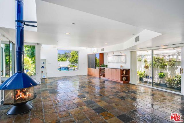Building Photo - 2397 Nalin Dr