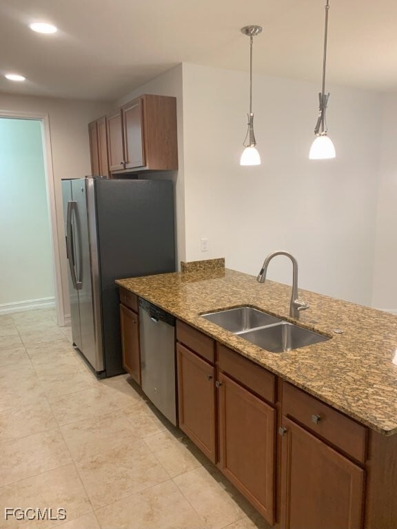 Foto del edificio - 7757 Bristol Cir