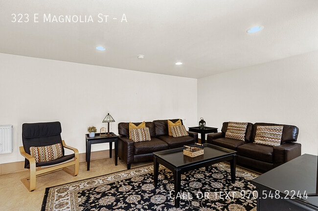 Foto del edificio - 323 E Magnolia St