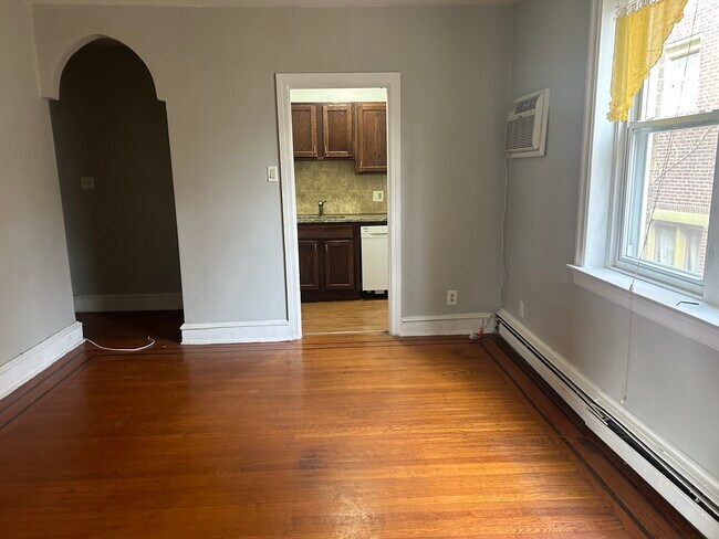 Building Photo - 4537 Osage Ave