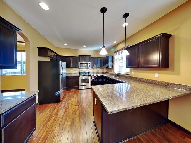 Foto del edificio - 9421 203rd Street Ct E