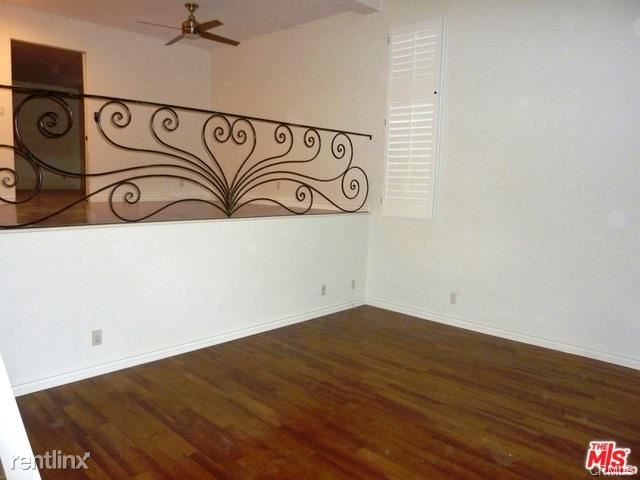 Building Photo - 13066 Maxella Ave