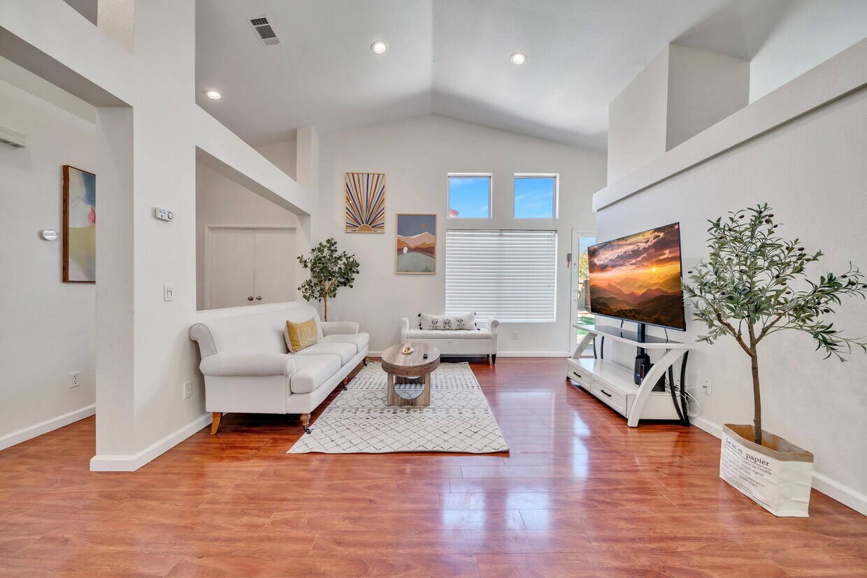 Foto principal - 80472 Suncastle Rd