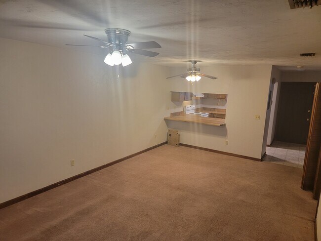 Foto del edificio - Woodrich