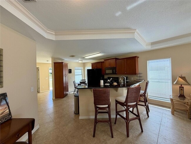 Building Photo - 4766 Theodore Ave