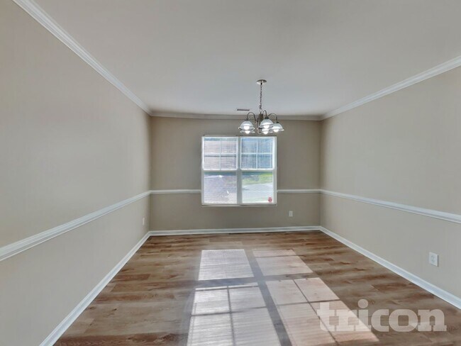 Foto del edificio - 6867 Horseback Lane