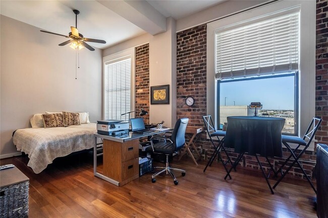 Foto del edificio - 915 Franklin St