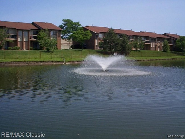 Foto del edificio - 33761 Pondview Cir