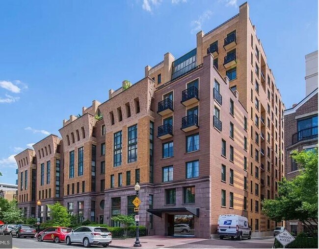 Foto del edificio - 910 M St NW