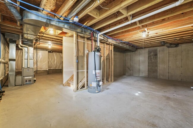 Building Photo - 48 Old Plank Rd