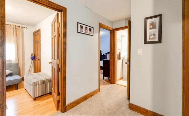 Foto del edificio - 52 Winnepurkit Ave