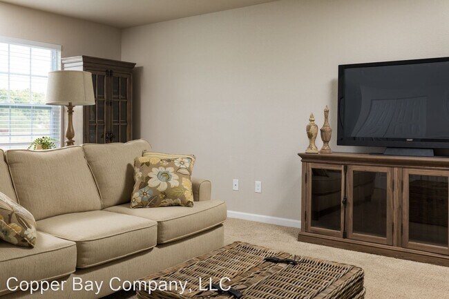 Building Photo - 3 br, 2.5 bath House - 5661 Briarhill Court