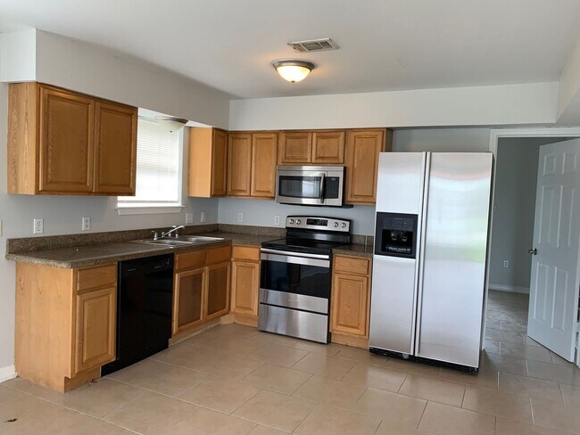 Foto del edificio - 8532 Deerfield Dr